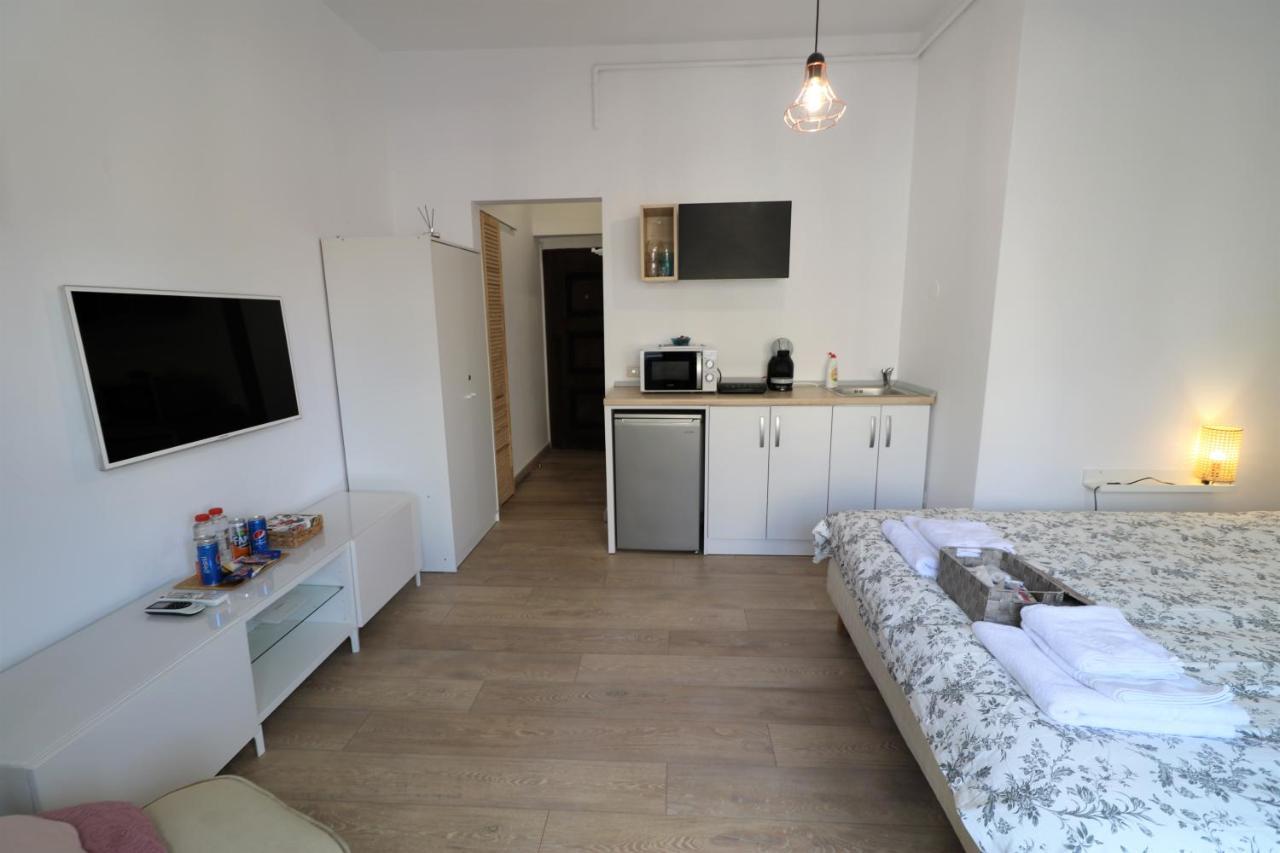Lovely City Center Apartment - Free Minibar Bucureşti Exterior foto